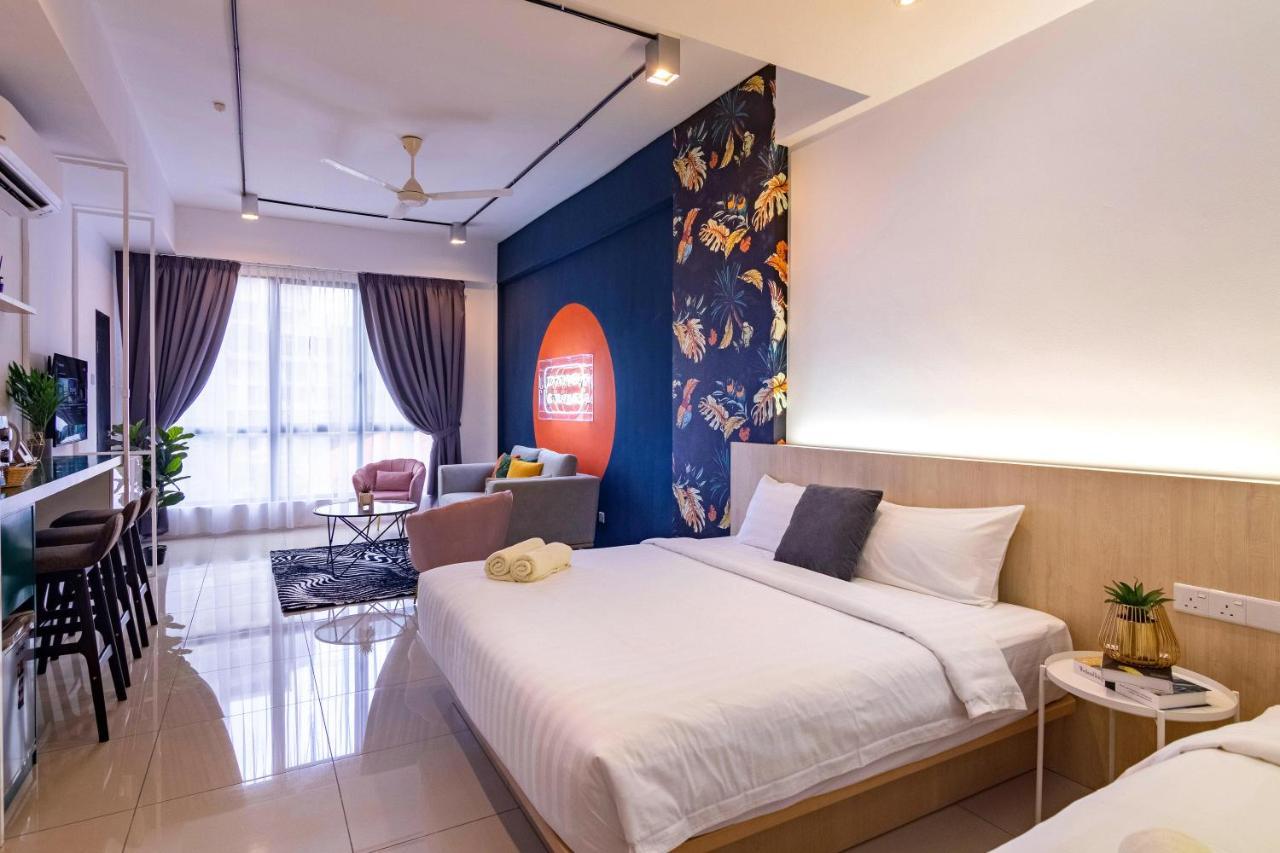 Scott Signature Suites By Alv Τζωρτζ Τάουν Εξωτερικό φωτογραφία
