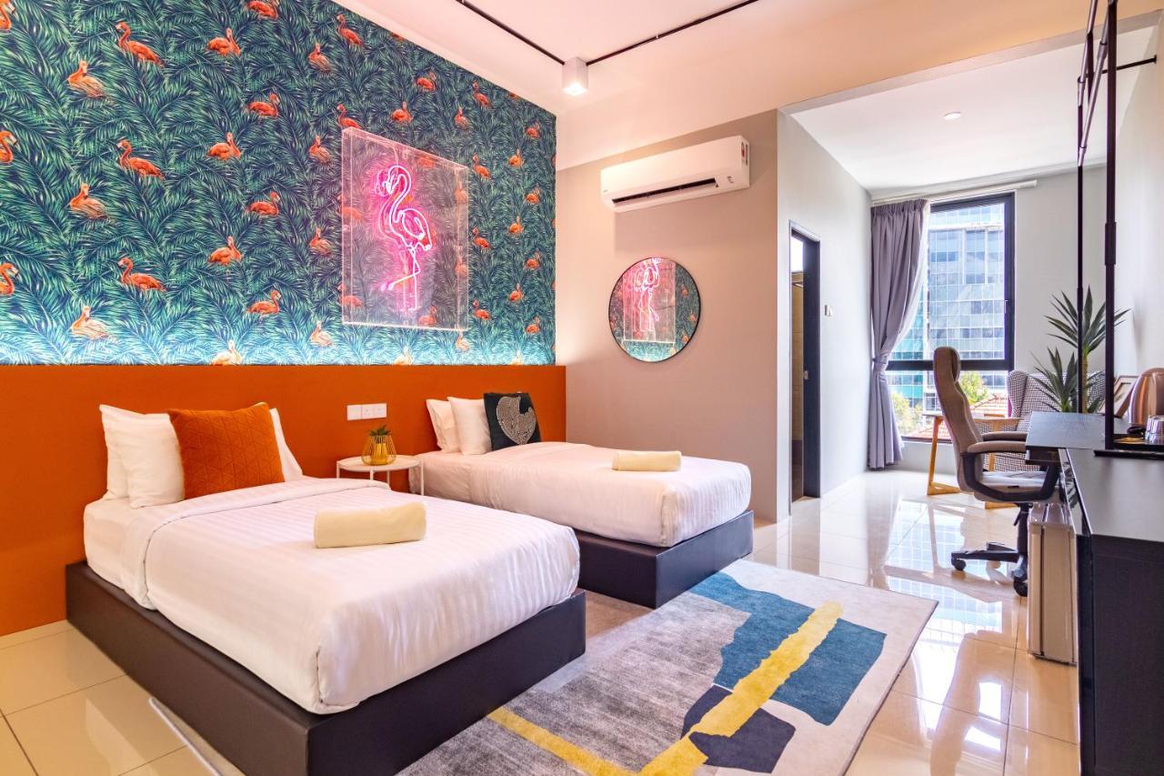 Scott Signature Suites By Alv Τζωρτζ Τάουν Εξωτερικό φωτογραφία