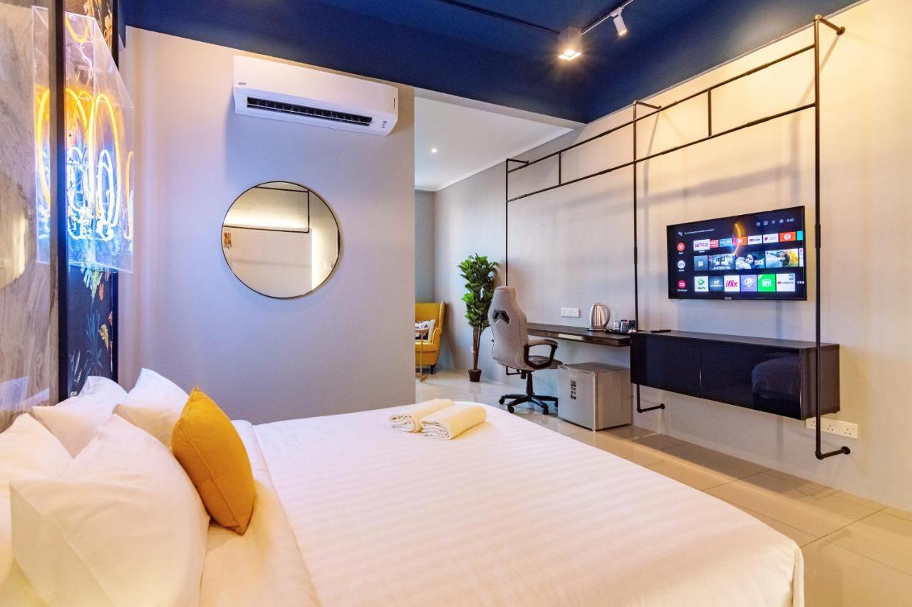 Scott Signature Suites By Alv Τζωρτζ Τάουν Εξωτερικό φωτογραφία